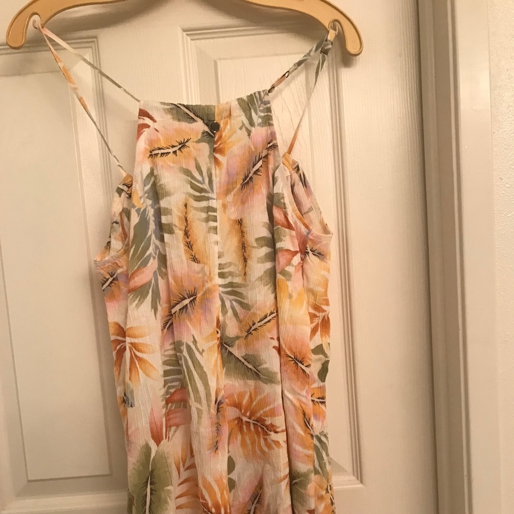 Billabong romper size M